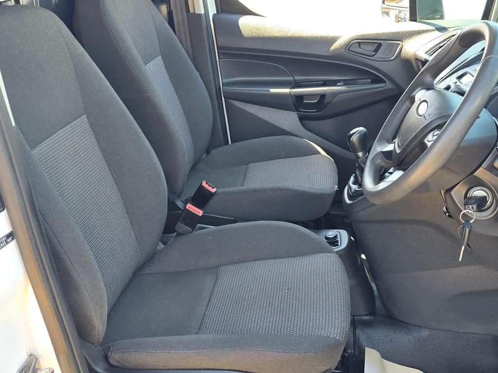 Used Ford Transit Connect 2017 for sale - 76558847: Photo 18