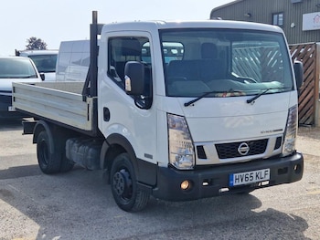 Used Nissan Cabstar 2015 for sale - 76701439: Photo