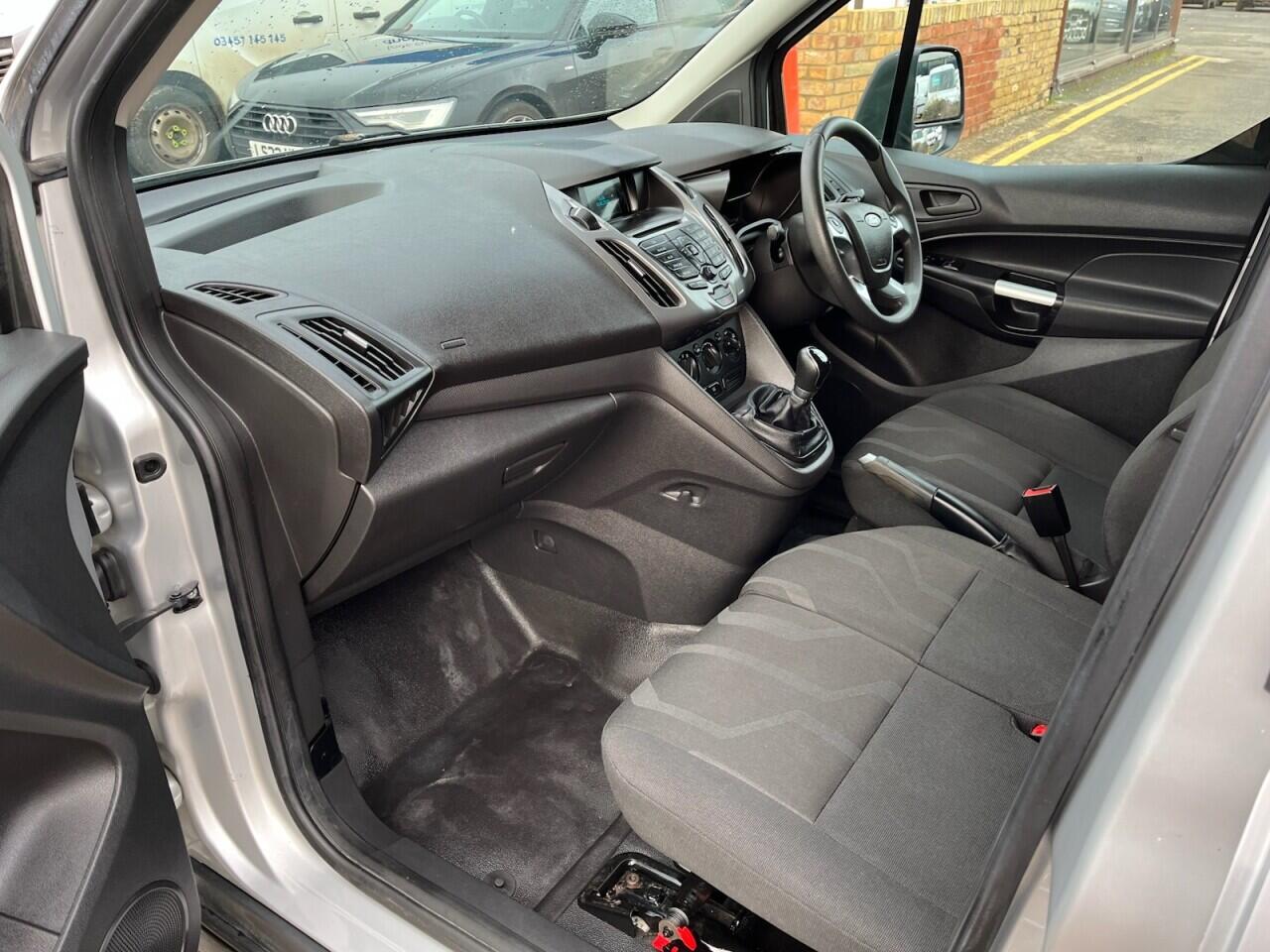 Used Ford Transit Connect 2017 for sale - 77203672: Photo 12