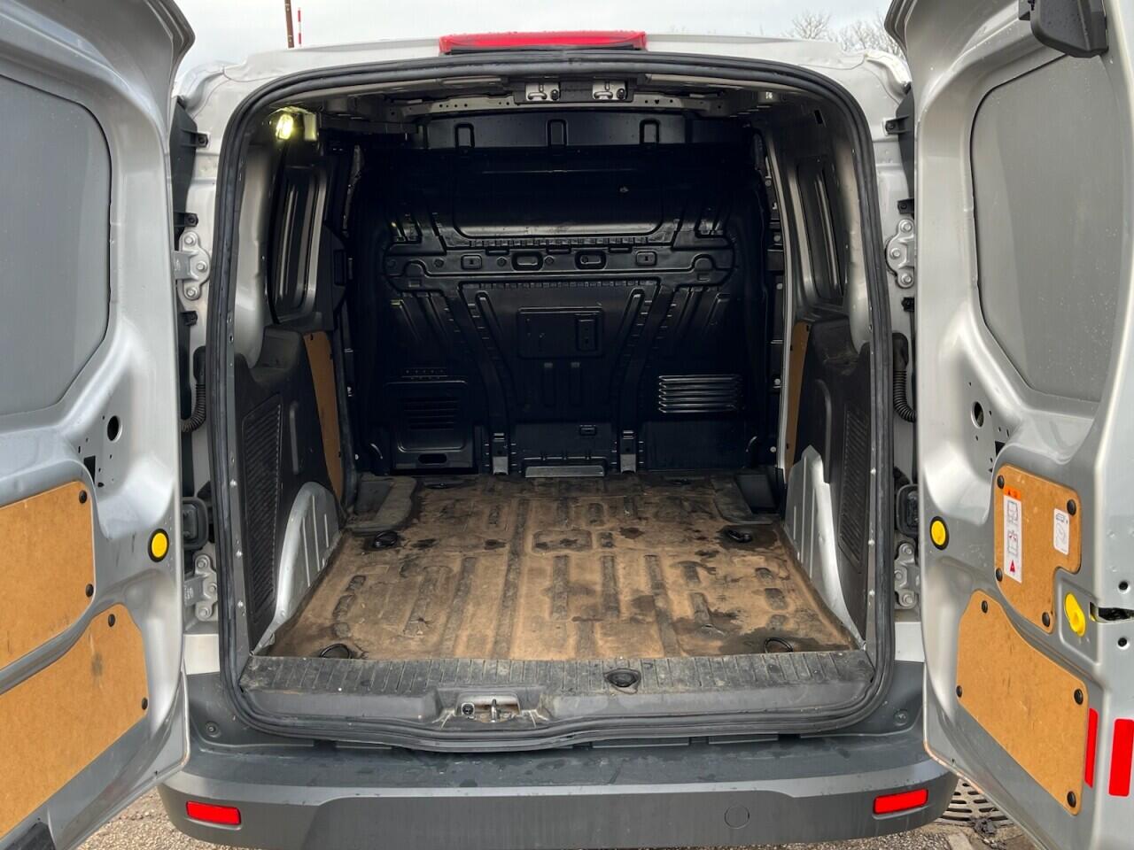 Used Ford Transit Connect 2017 for sale - 77203672: Photo 8