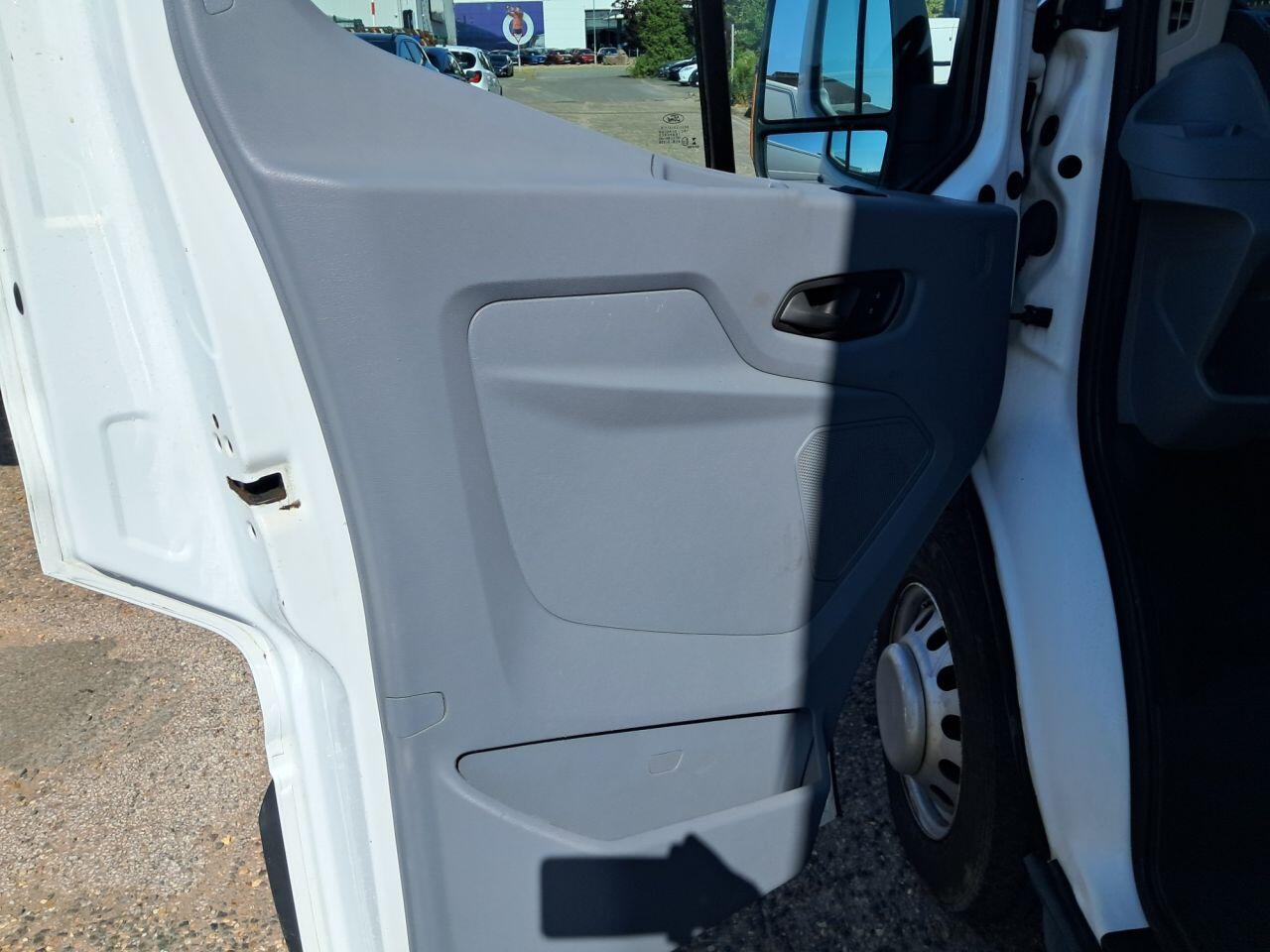 Used Ford Transit 2018 for sale - 76701435: Photo 10