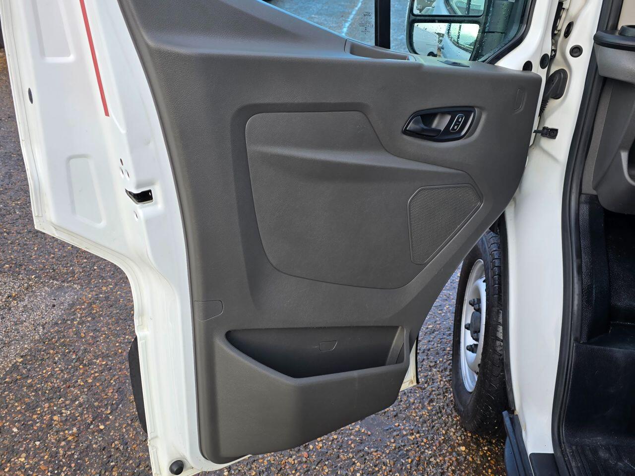 Used Ford Transit 2020 for sale - 76989838: Photo 11