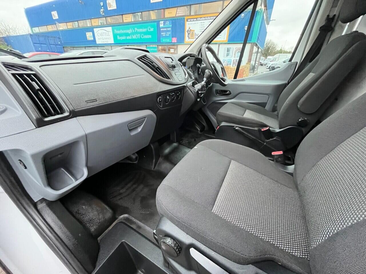 Used Ford Transit 2018 for sale - 77279122: Photo 4