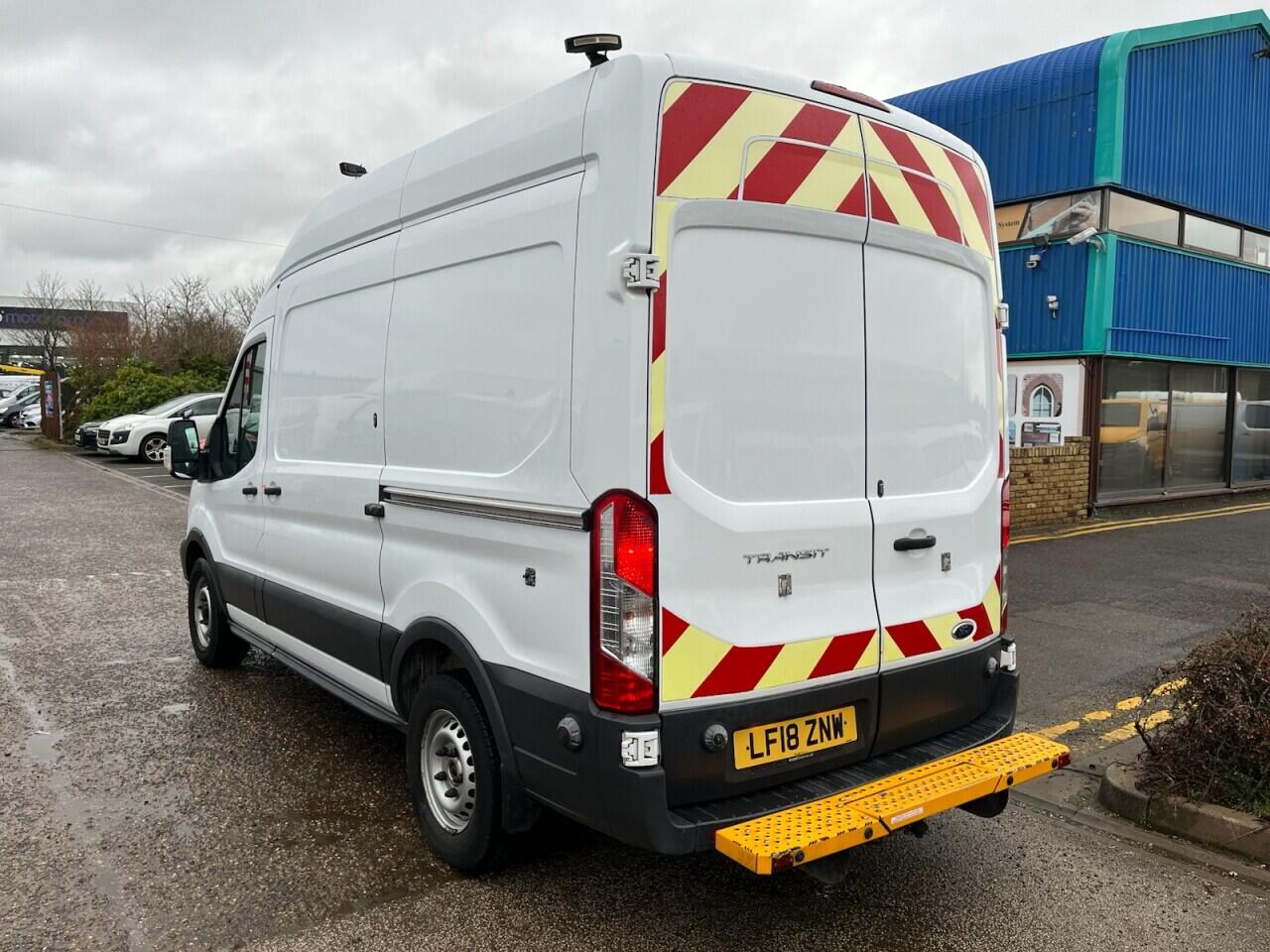 Used Ford Transit 2018 for sale - 77279122: Photo 6