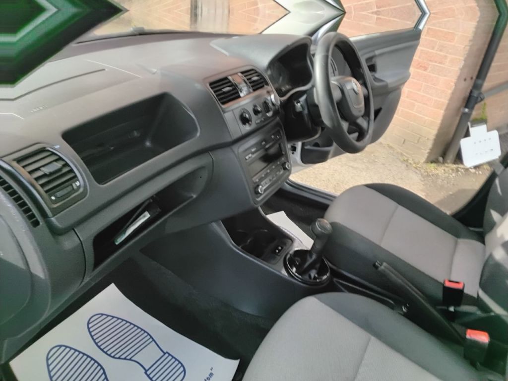 Used Skoda Fabia 2012 for sale - 78082135: Photo 27