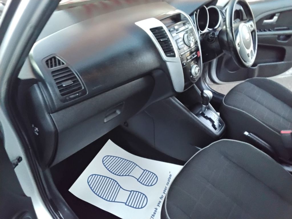 Used Kia Venga 2014 for sale - 76641943: Photo 26