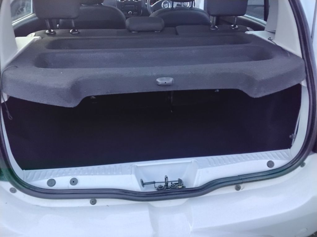 Used Dacia Sandero 2016 for sale - 76782864: Photo 27