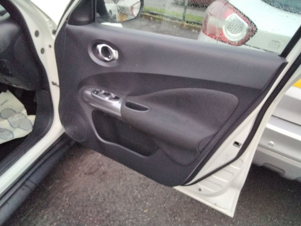 Used Nissan Juke 2010 for sale - 76144358: Photo 10