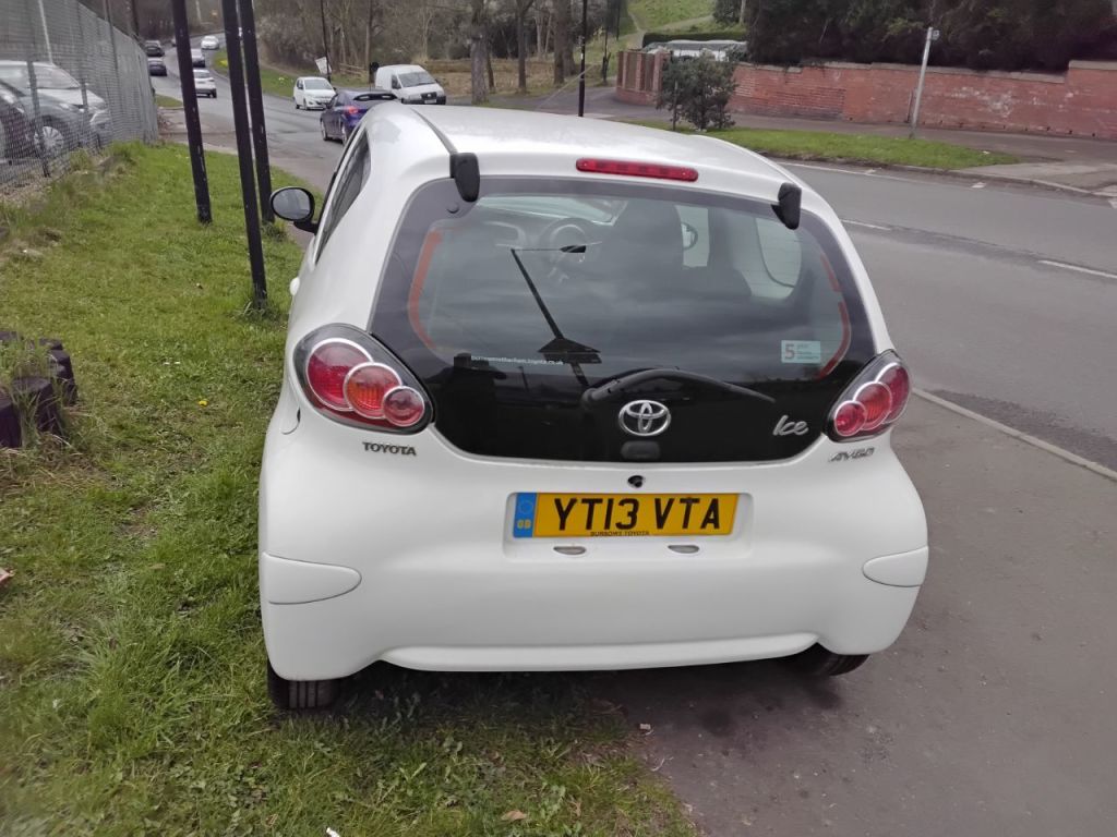 Used Toyota AYGO 2013 for sale - 77579250: Photo 10