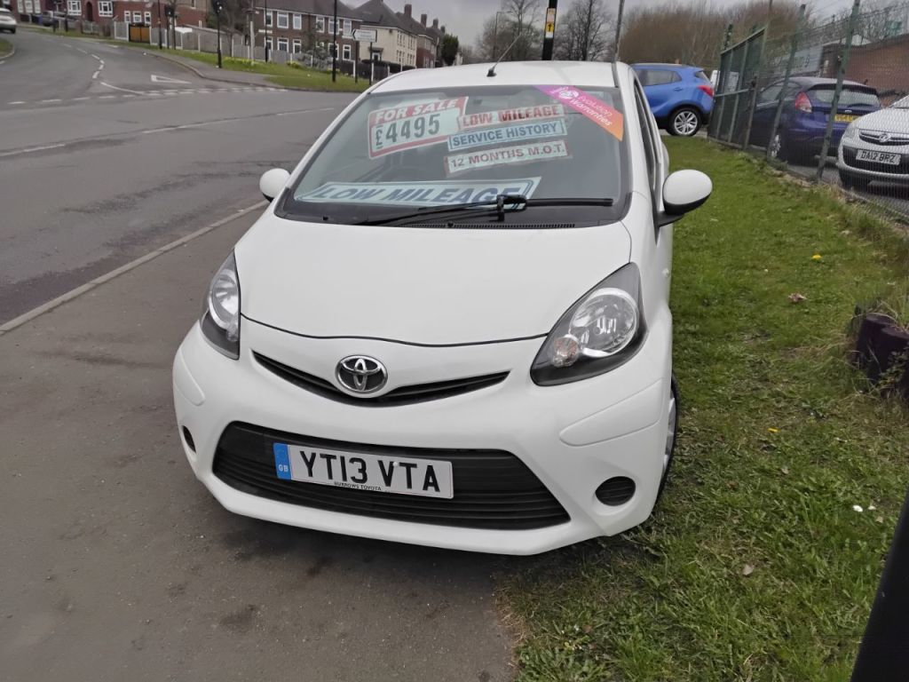 Used Toyota AYGO 2013 for sale - 77579250: Photo 5