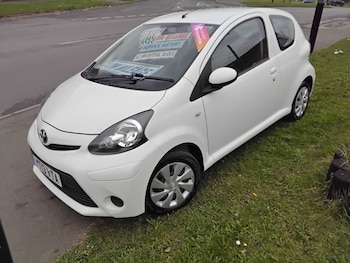 Used Toyota AYGO 2013 for sale - 76144350: Photo