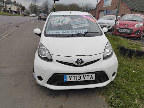 Used Toyota AYGO 2013 for sale - 76144350: Photo 4