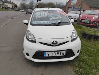 Used Toyota AYGO 2013 for sale - 76144350: Photo