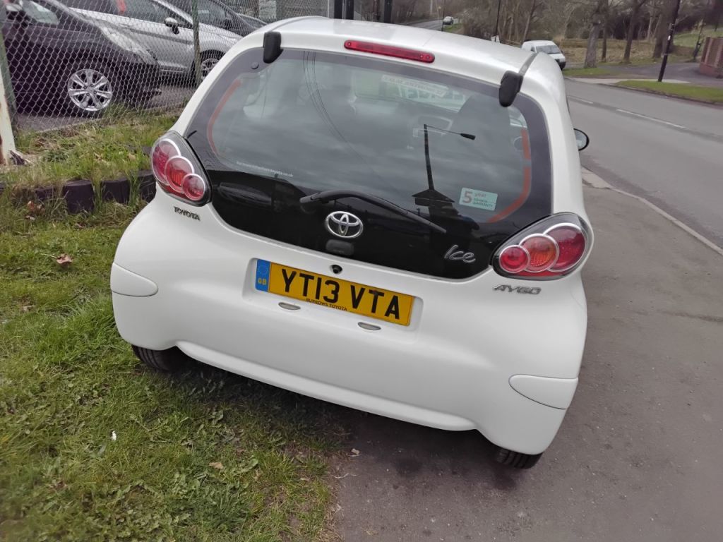 Used Toyota AYGO 2013 for sale - 76144350: Photo 9