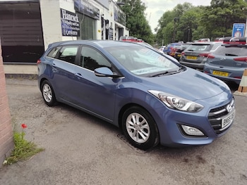 Used Hyundai i30 2015 for sale - 78918733: Photo