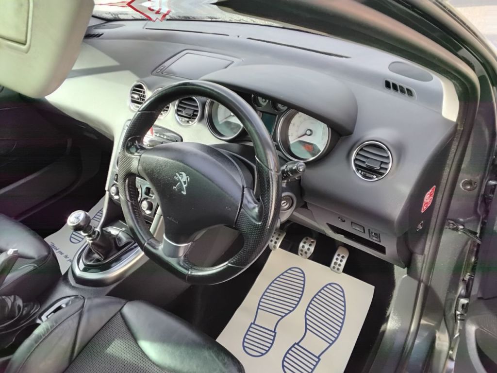 Used Peugeot 308 2013 for sale - 76243050: Photo 16