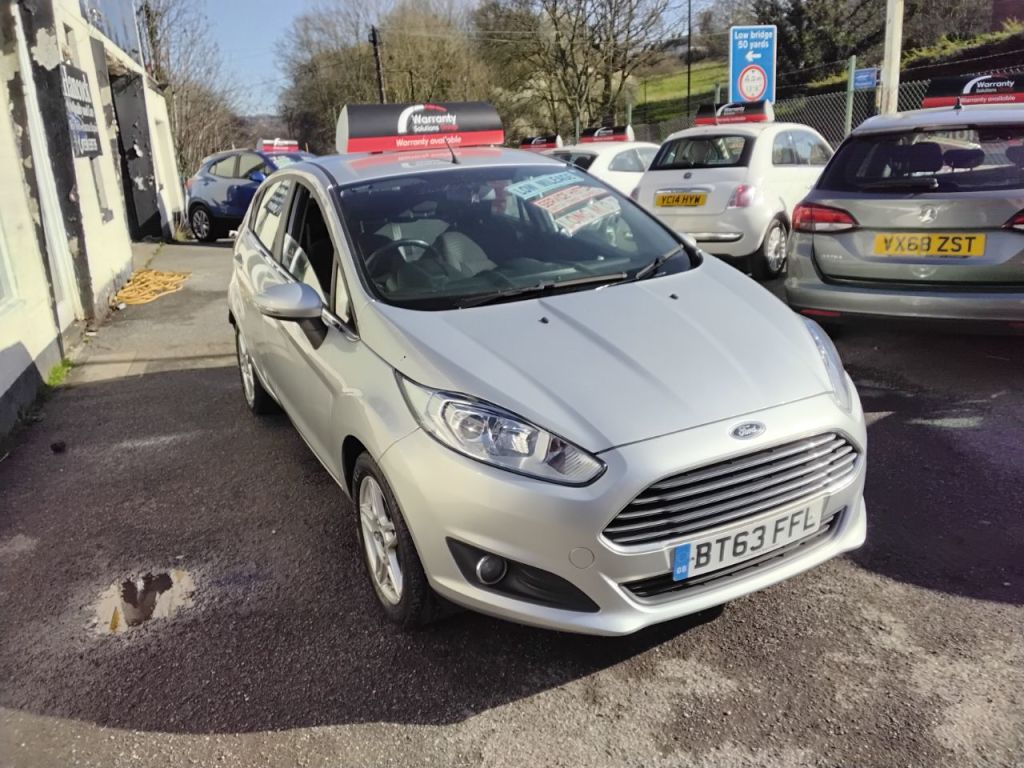 Used Ford Fiesta 2013 for sale - 77945871: Photo 2