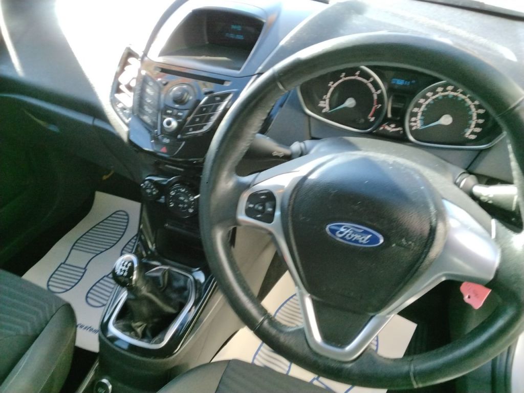 Used Ford Fiesta 2013 for sale - 77945871: Photo 21