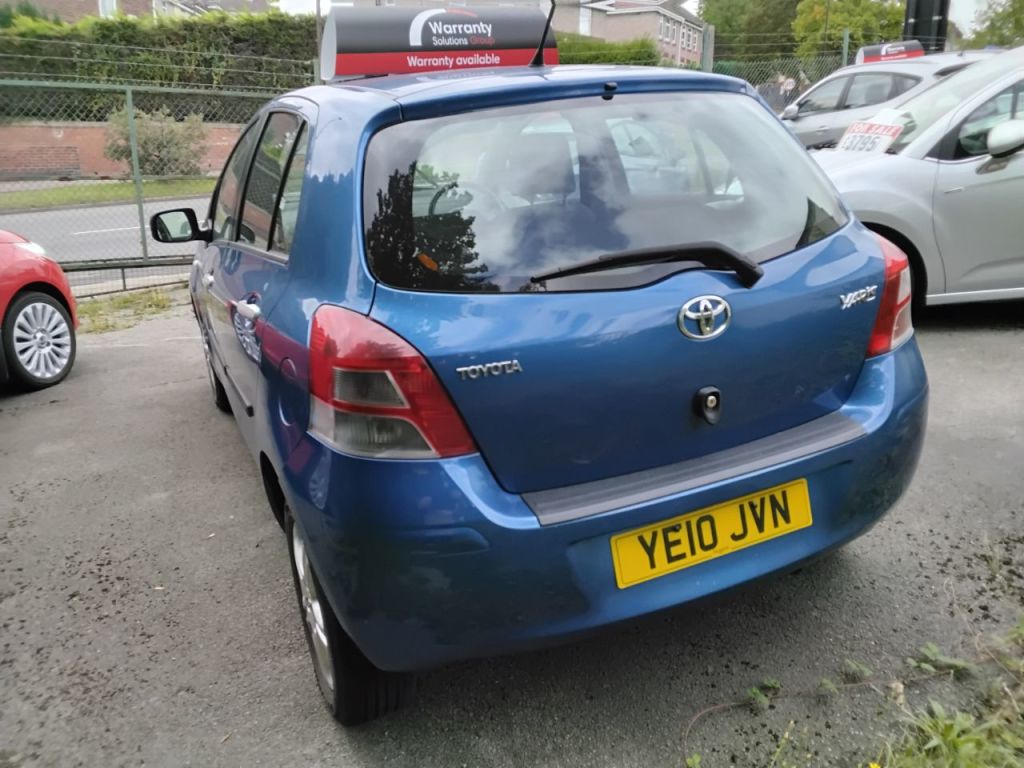 Used Toyota Yaris 2010 for sale - 76144361: Photo 11