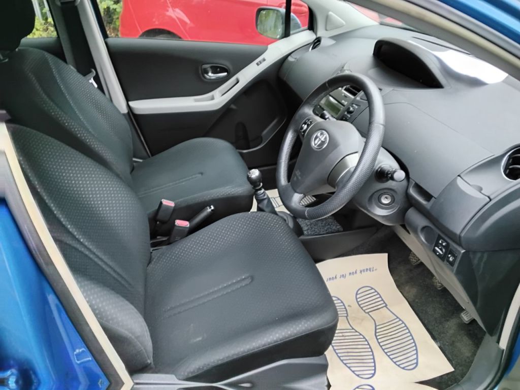 Used Toyota Yaris 2010 for sale - 76144361: Photo 21