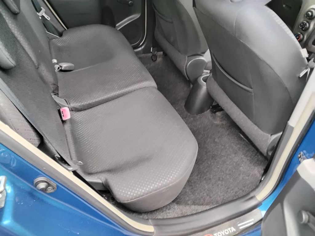 Used Toyota Yaris 2010 for sale - 76144361: Photo 25