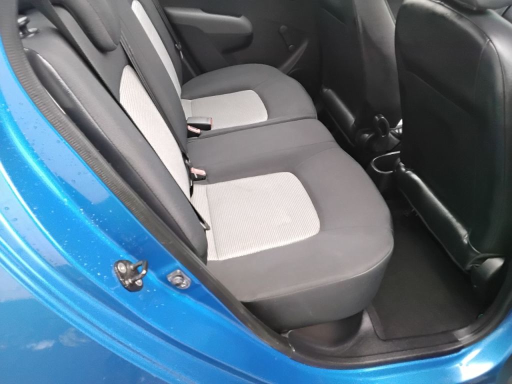 Used Hyundai i10 2009 for sale - 77791919: Photo 21