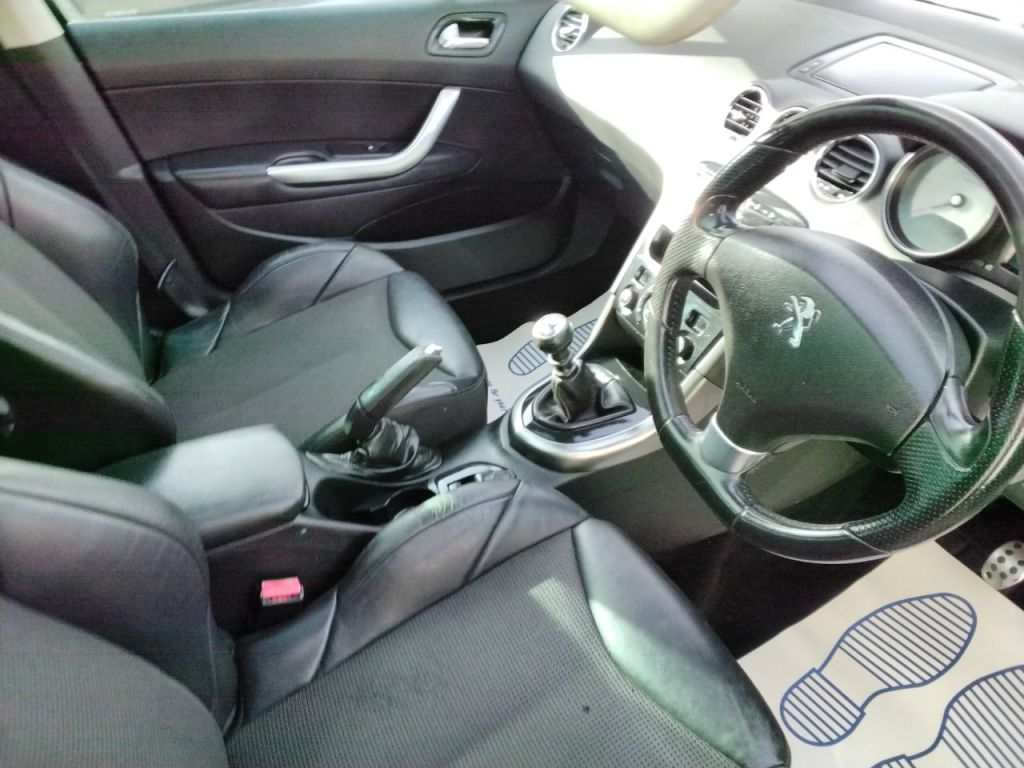 Used Peugeot 308 2013 for sale - 77579248: Photo 19