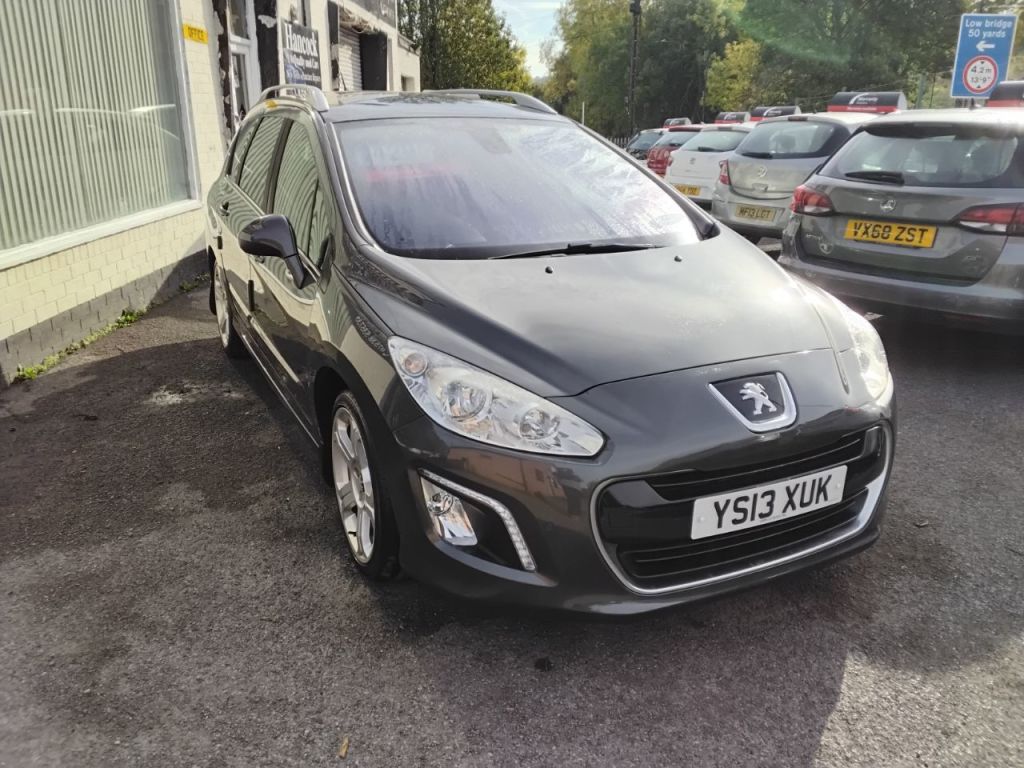 Used Peugeot 308 2013 for sale - 77579248: Photo 2