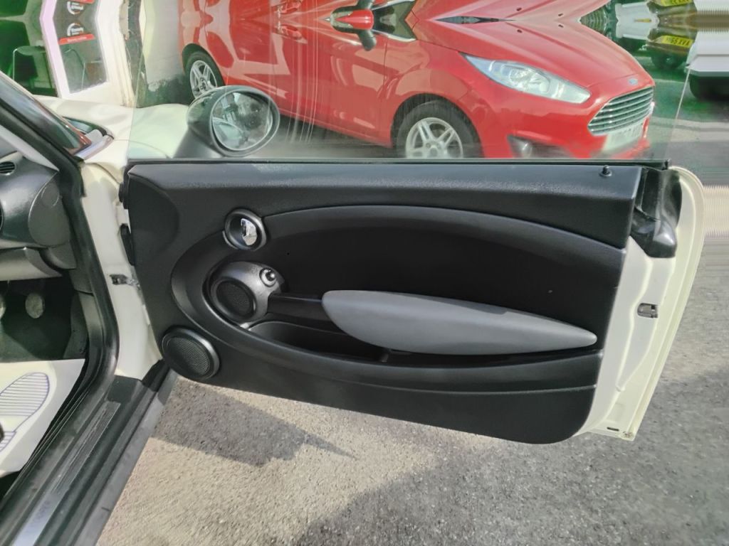 Used MINI Hatch 2010 for sale - 78002263: Photo 21