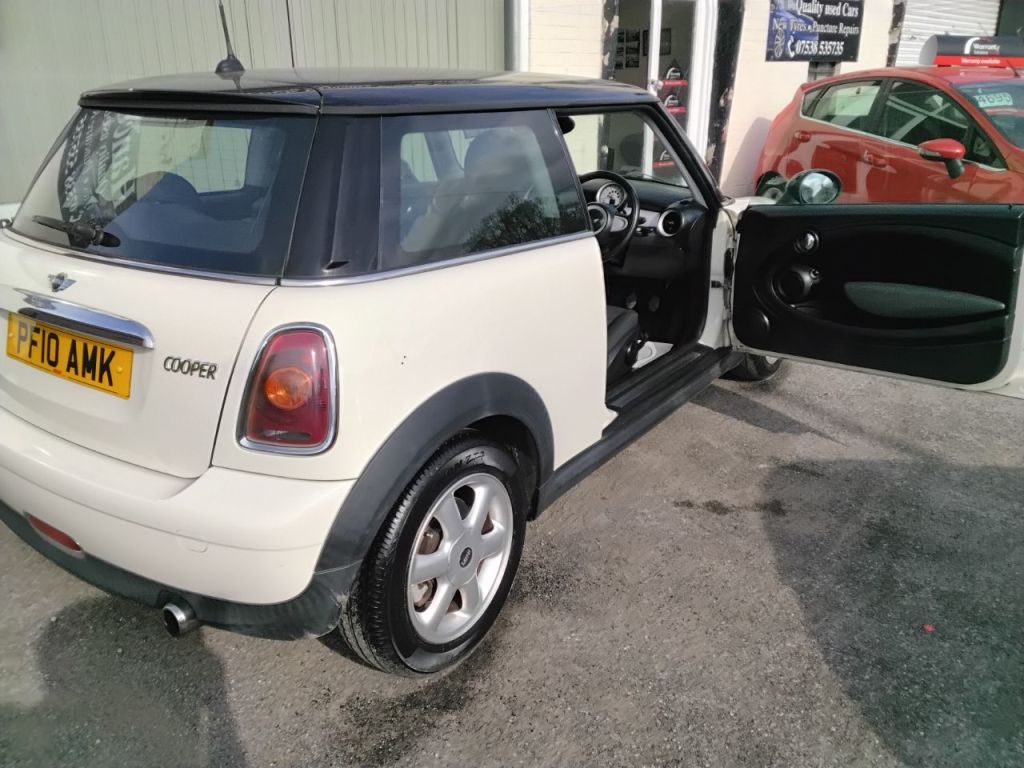 Used MINI Hatch 2010 for sale - 78002263: Photo 24