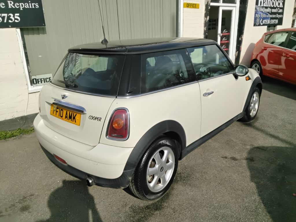 Used MINI Hatch 2010 for sale - 78002263: Photo 8