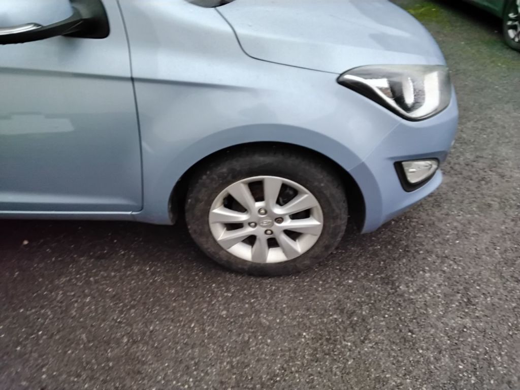 Used Hyundai i20 2013 for sale - 77301559: Photo 11