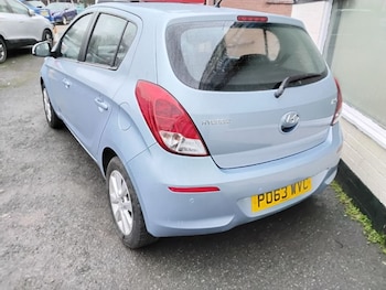 Used Hyundai i20 2013 for sale - 77301559: Photo