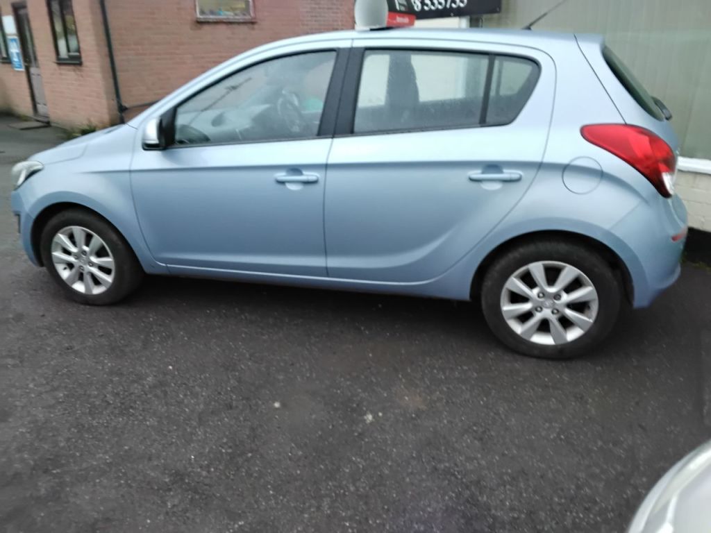 Used Hyundai i20 2013 for sale - 77301559: Photo 5