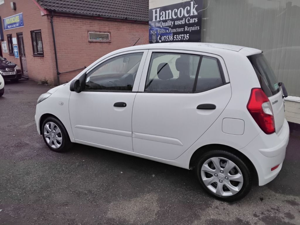 Used Hyundai i10 2013 for sale - 77211651: Photo 10