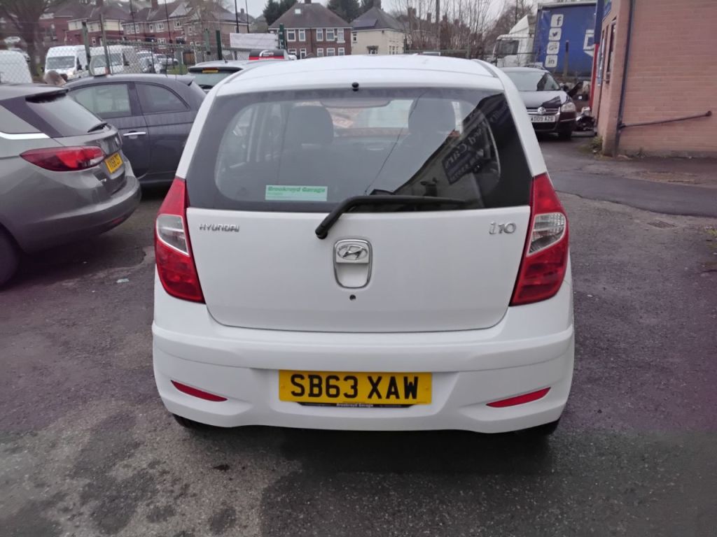 Used Hyundai i10 2013 for sale - 77211651: Photo 15