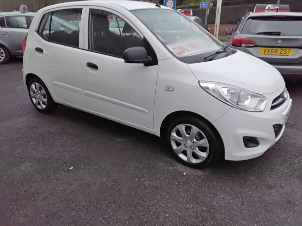 Used Hyundai i10 2013 for sale - 77211651: Photo 17