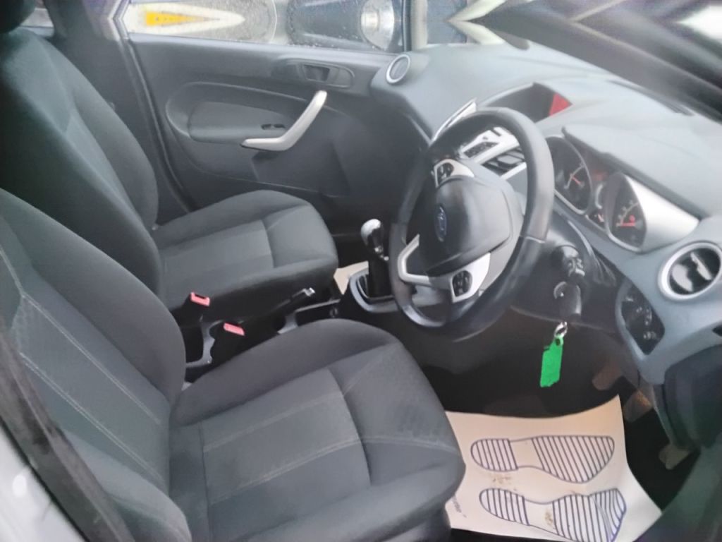 Used Ford Fiesta 2010 for sale - 77171466: Photo 19