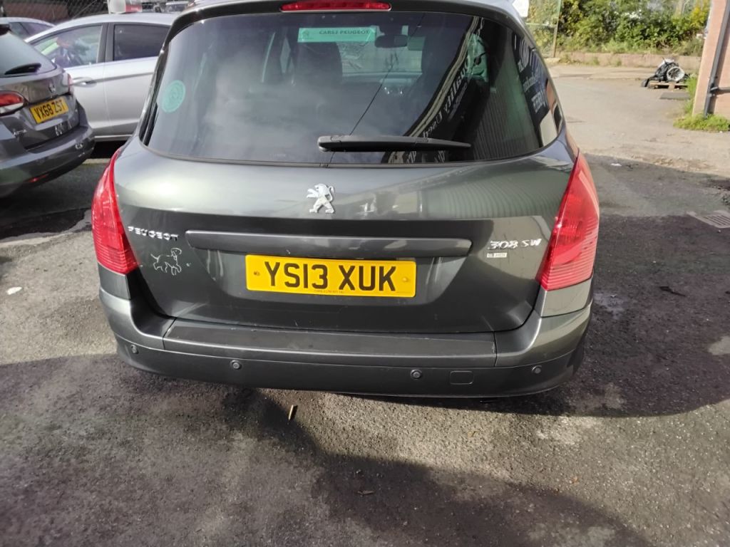 Used Peugeot 308 2013 for sale - 77006593: Photo 14