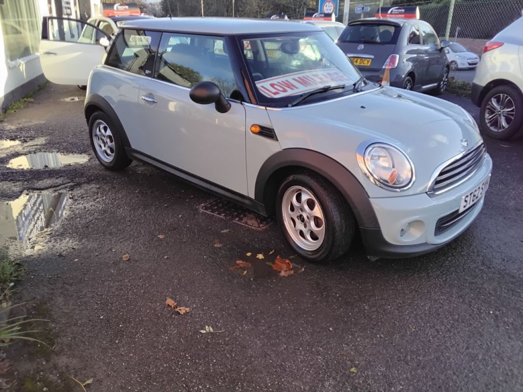 Used MINI Hatch 2013 for sale - 76637546: Photo 2
