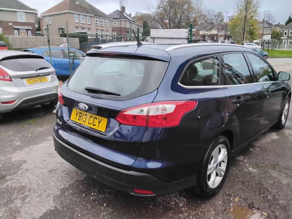 Used Ford Focus 2013 for sale - 76453738: Photo 11