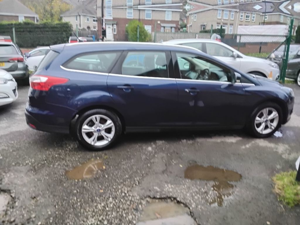 Used Ford Focus 2013 for sale - 76453738: Photo 15
