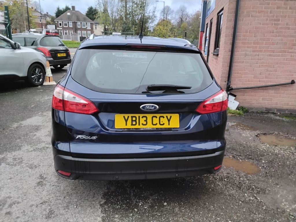 Used Ford Focus 2013 for sale - 76453738: Photo 9