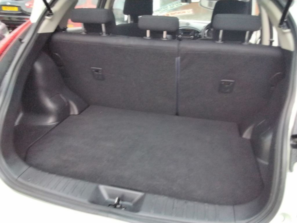 Used Nissan Juke 2010 for sale - 77579255: Photo 12