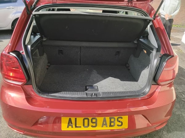 Used Volkswagen Polo 2015 for sale - 76144359: Photo 24