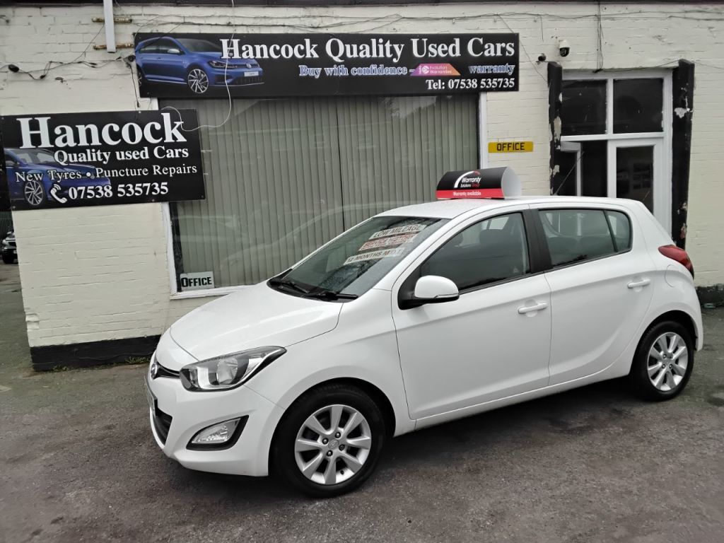 Used Hyundai i20 2013 for sale - 76144349: Photo 1