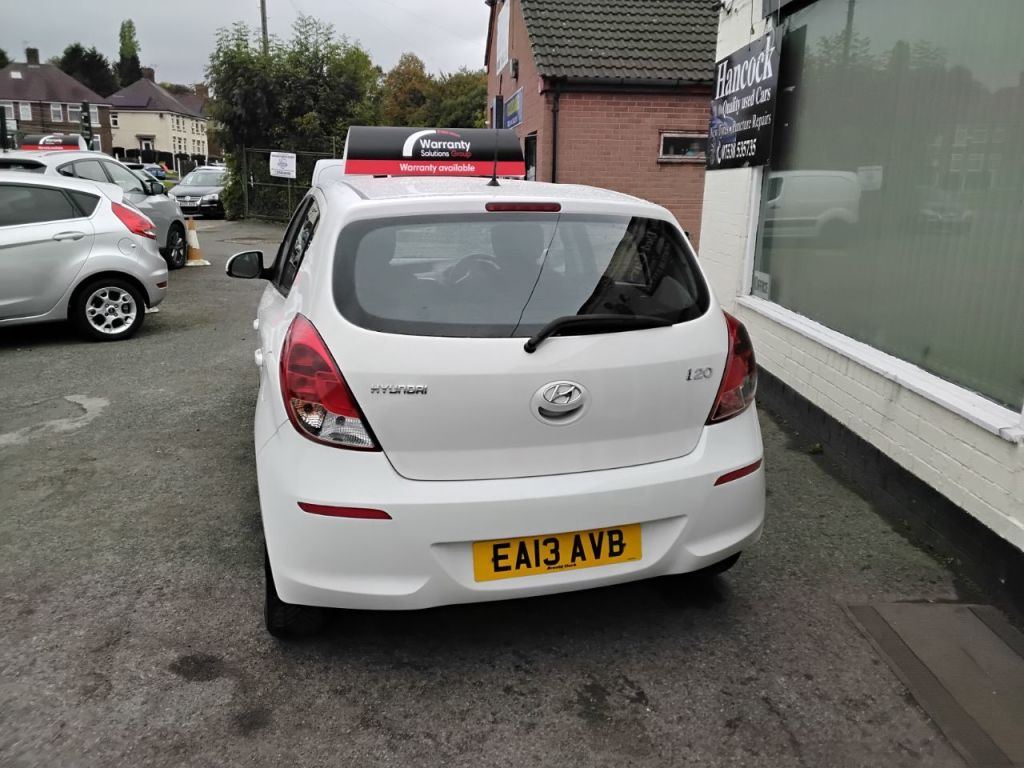 Used Hyundai i20 2013 for sale - 76144349: Photo 13