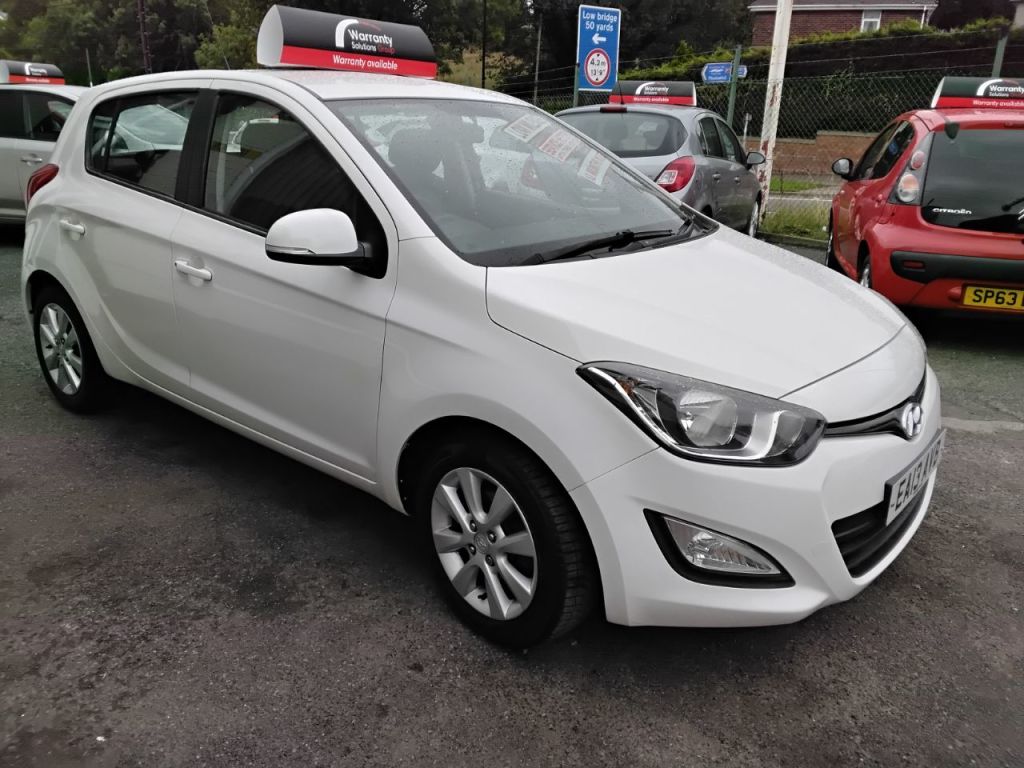 Used Hyundai i20 2013 for sale - 76144349: Photo 17