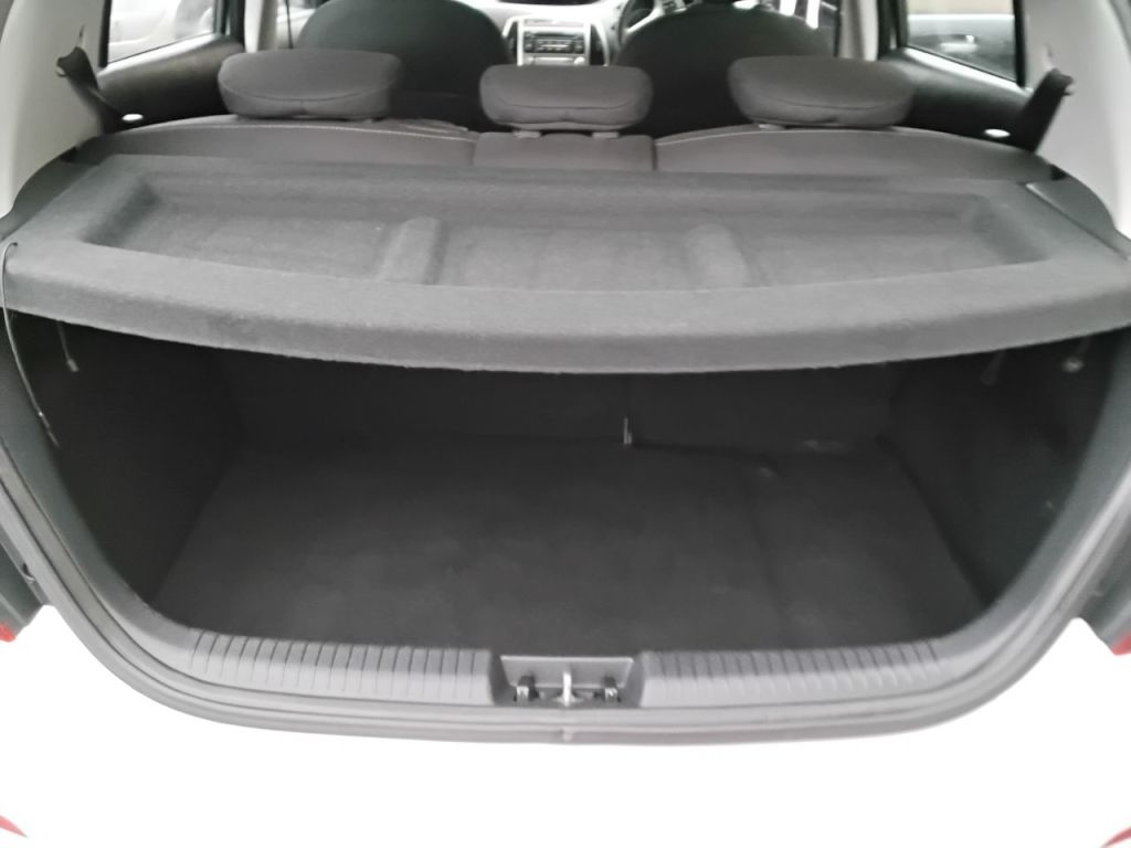 Used Hyundai i20 2013 for sale - 76144349: Photo 27