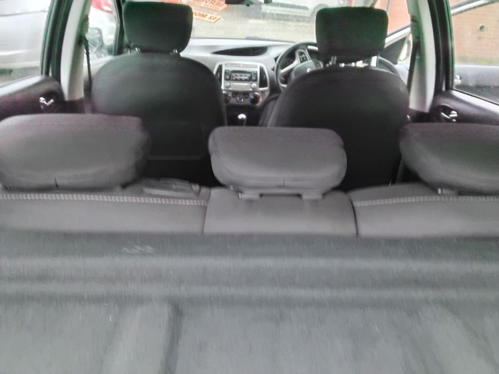 Used Hyundai i20 2013 for sale - 76144349: Photo 28